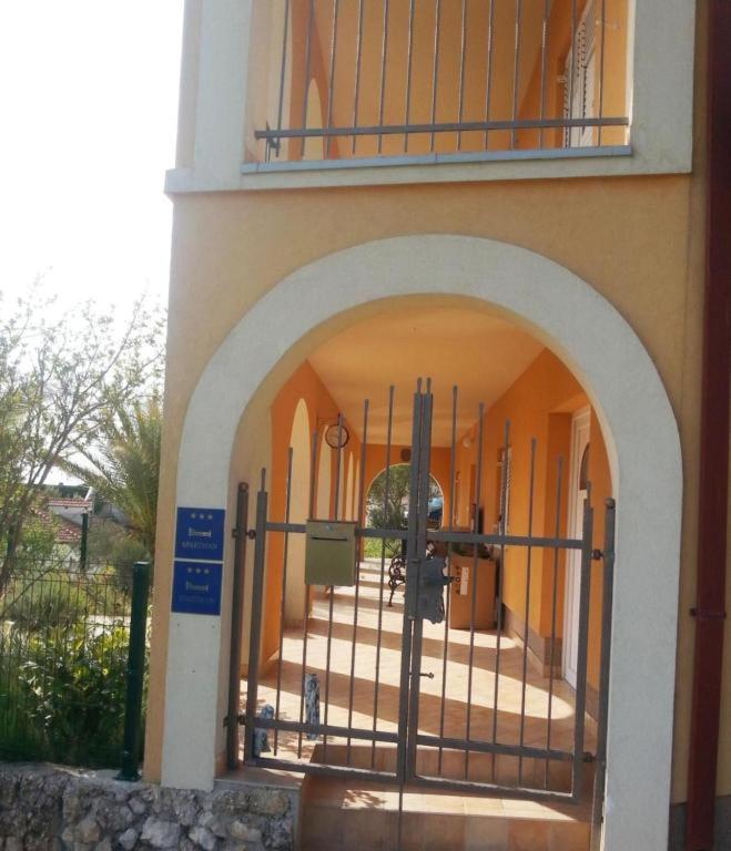Hacienda Valmare Apartment Brela Exterior foto